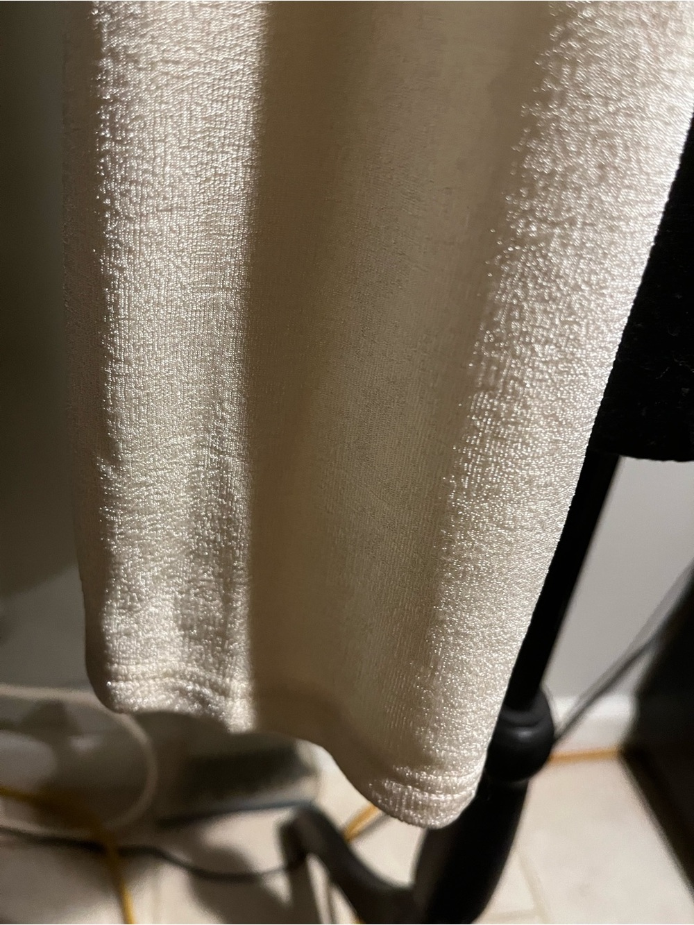 Cream Ruched Button-Front Long Sleeve Shirt - Picture 3 of 3